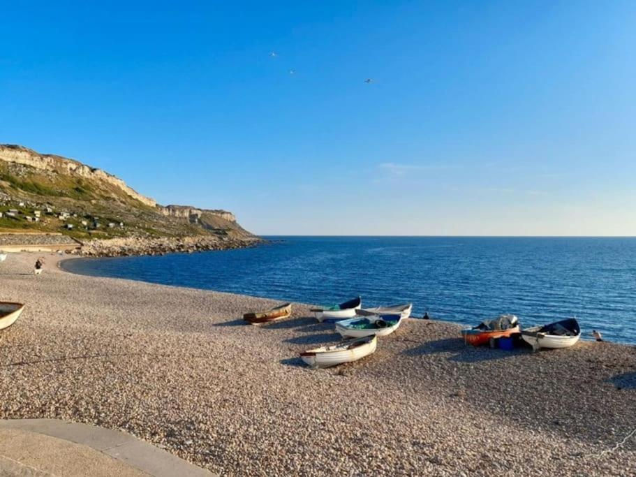 Sea View Cottage In Dorset, Portland Eksteriør billede